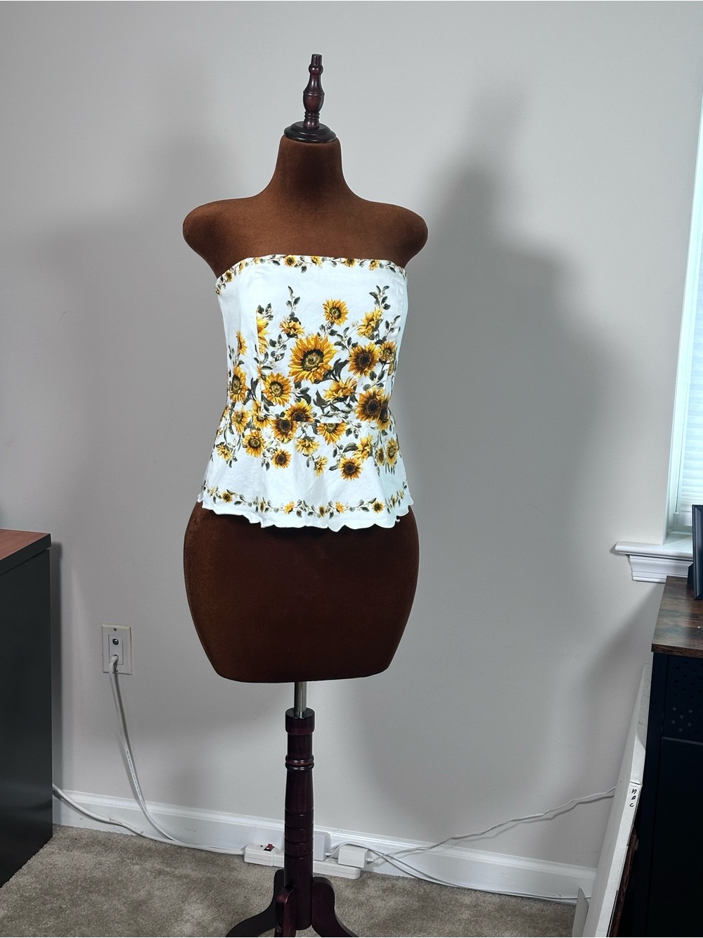 White House Black Market White Sunflower Print Strapless Top